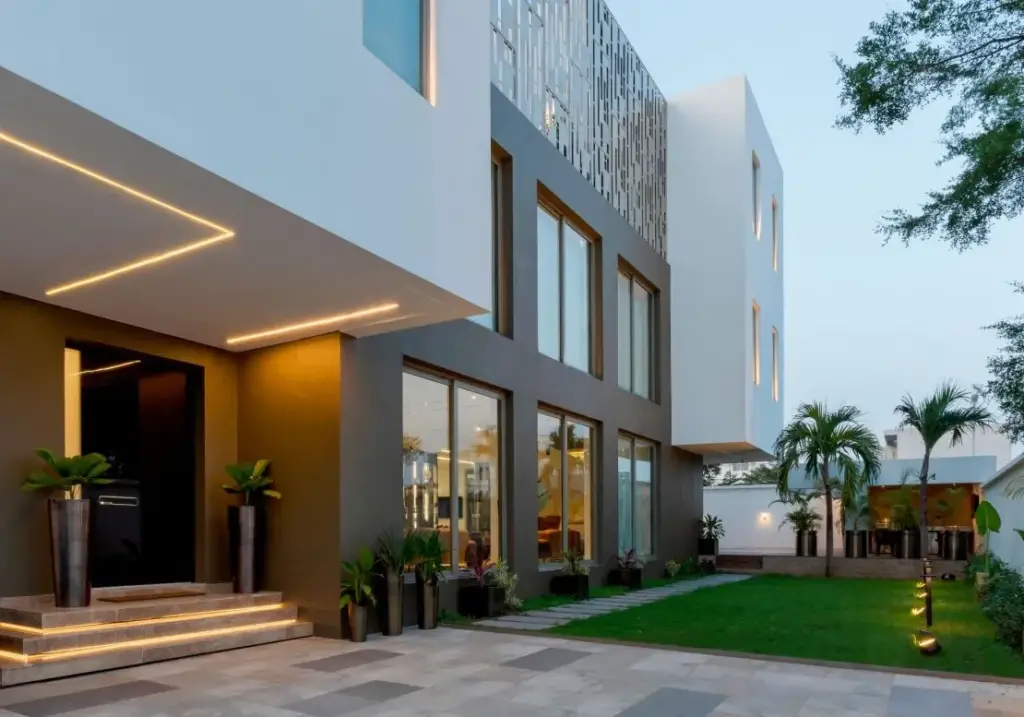 Contemporary sustainable Nigerian architecture in Lagos 
